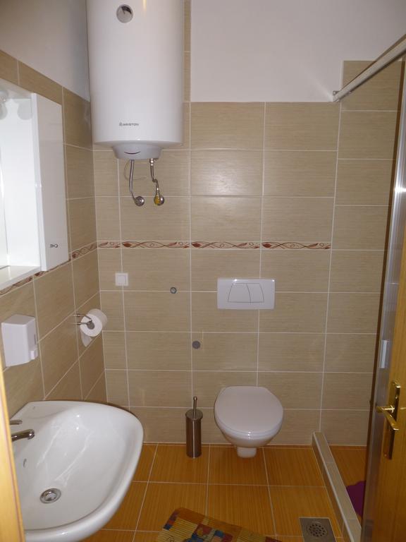 Apartments Monika Novi Vinodolski Værelse billede